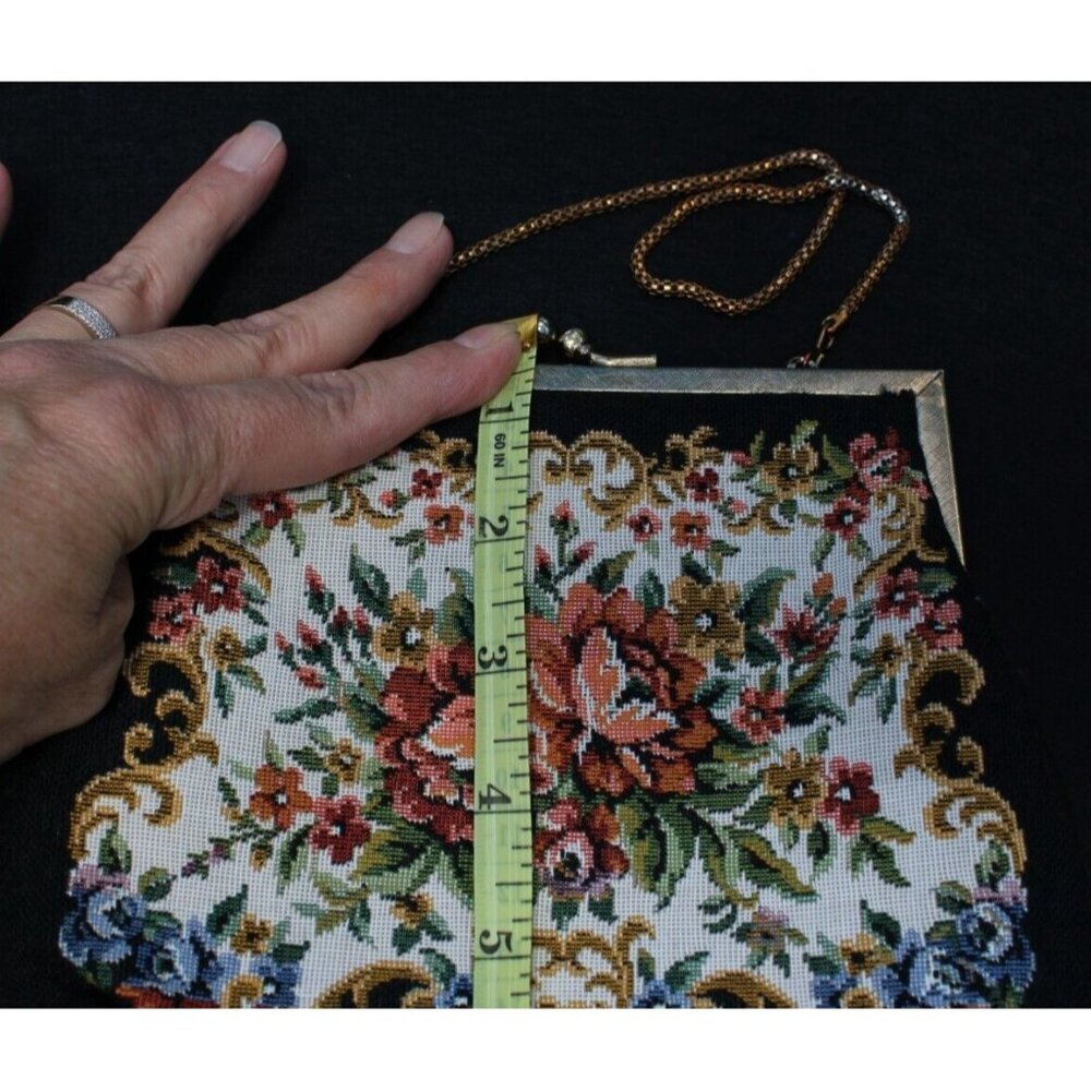 Vintage Floral Tapestry Handbag Goldtone Clasp Rope Chain Handle - Picture 7 of 9